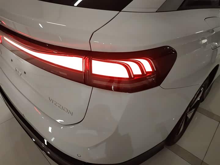 Фото 8 - Volkswagen ID.7 Vizzion