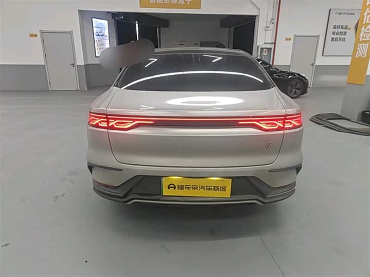 Фото 6 - BYD Han