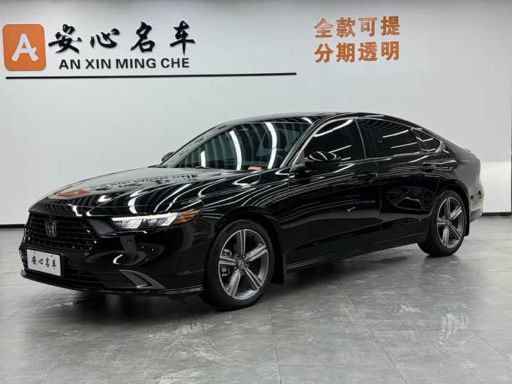 Фото 1 - Honda Accord