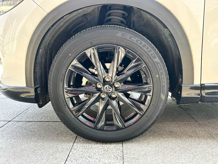 Фото 8 - Mazda CX-5