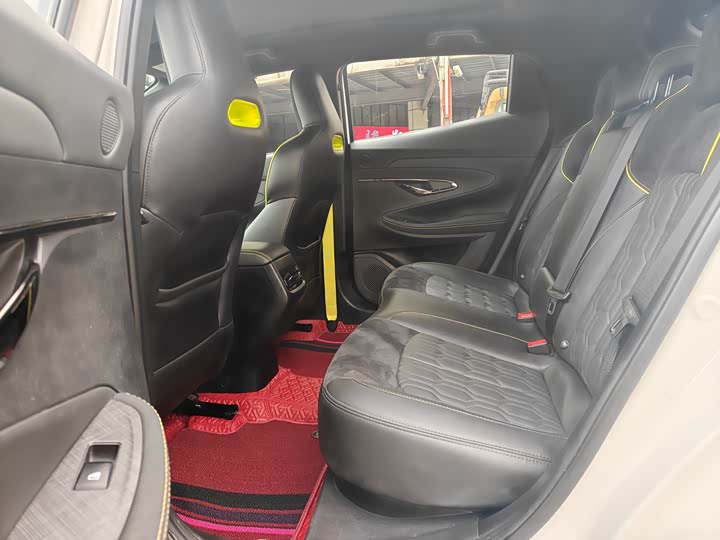 Photo 8 - Changan UNI-T