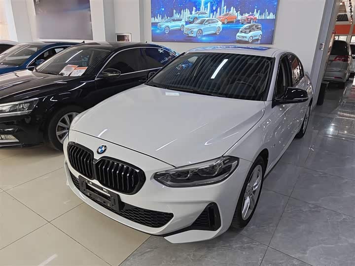 Фото 1 - BMW 1 Series