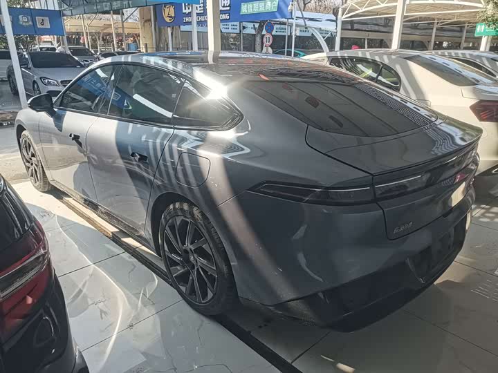 Фото 8 - Dongfeng Yipai eπ 007