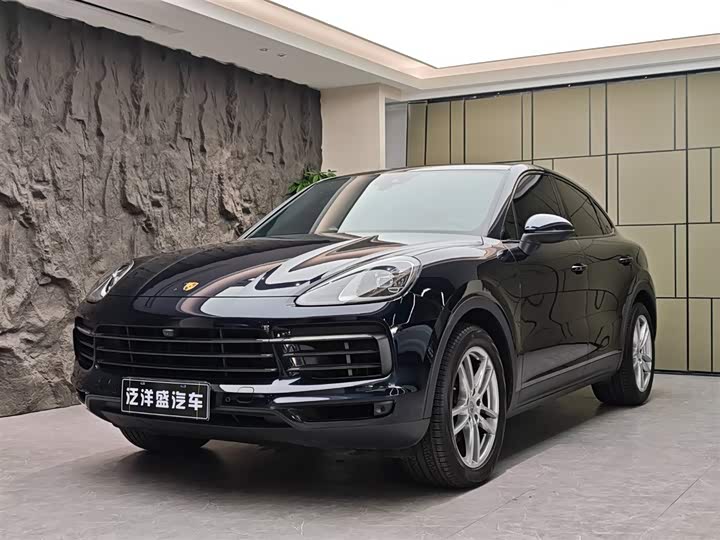 Фото 1 - Porsche Cayenne