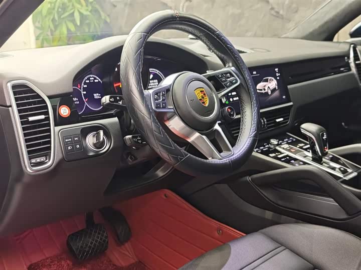 Фото 7 - Porsche Cayenne