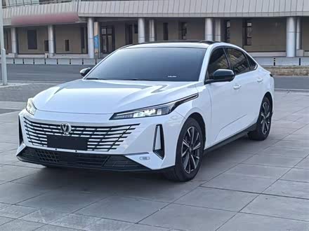 Фото 1 - Changan Eado Plus