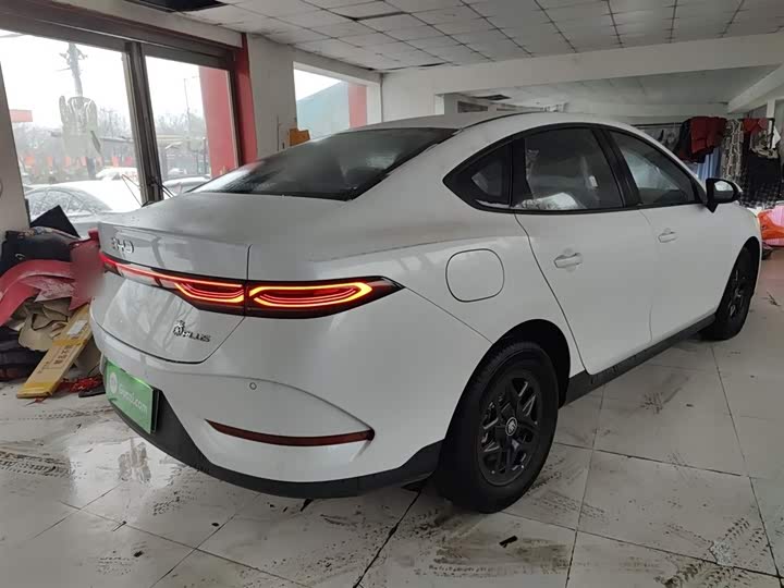 Фото 8 - BYD Qin Plus