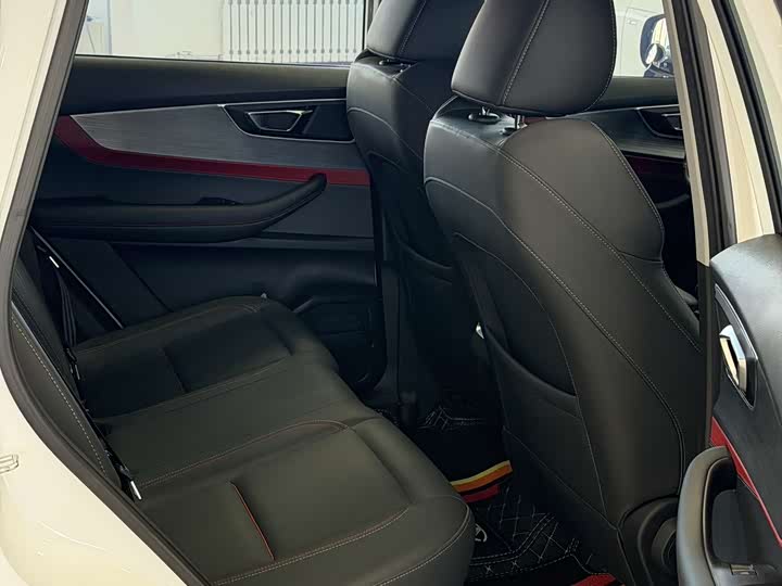 Фото 6 - Chery Tiggo 7 Plus