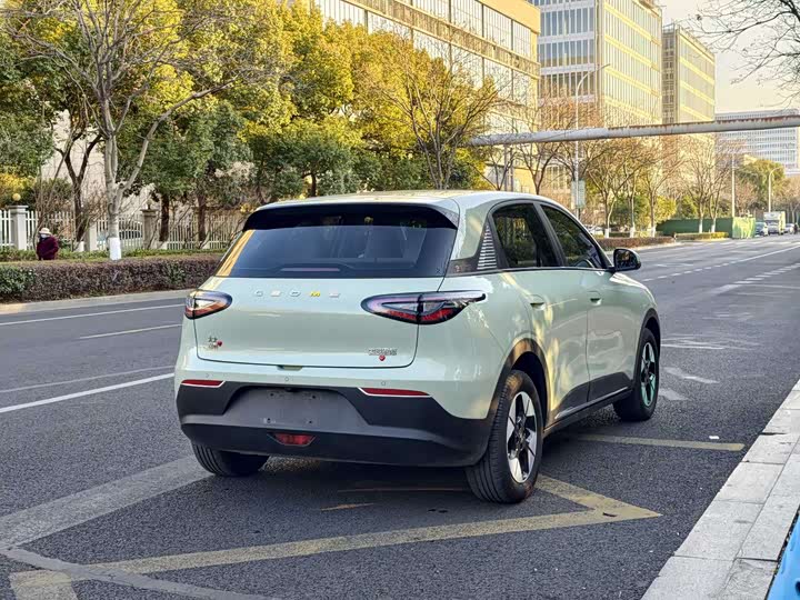 Фото 7 - Geely Galaxy Geome