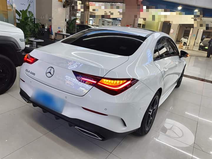 Фото 7 - Mercedes-Benz CLA-Class