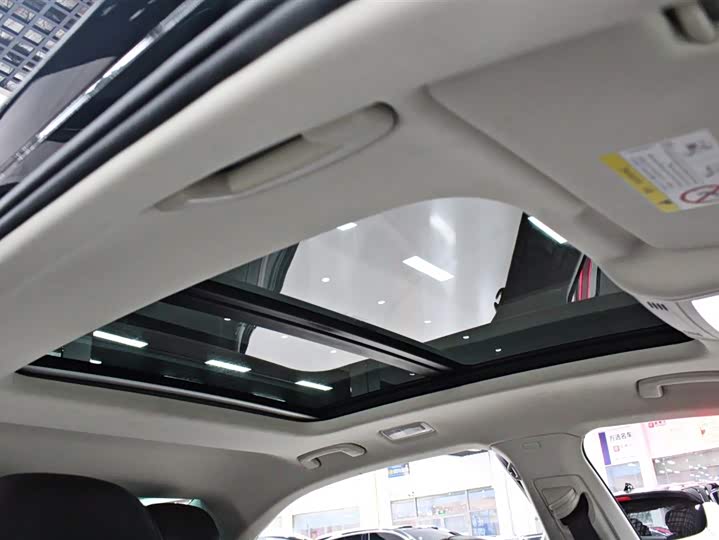 Фото 9 - Volkswagen Phideon