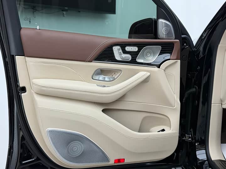 Фото 4 - Mercedes-Benz GLS-Class