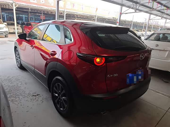 Фото 5 - Mazda CX-30