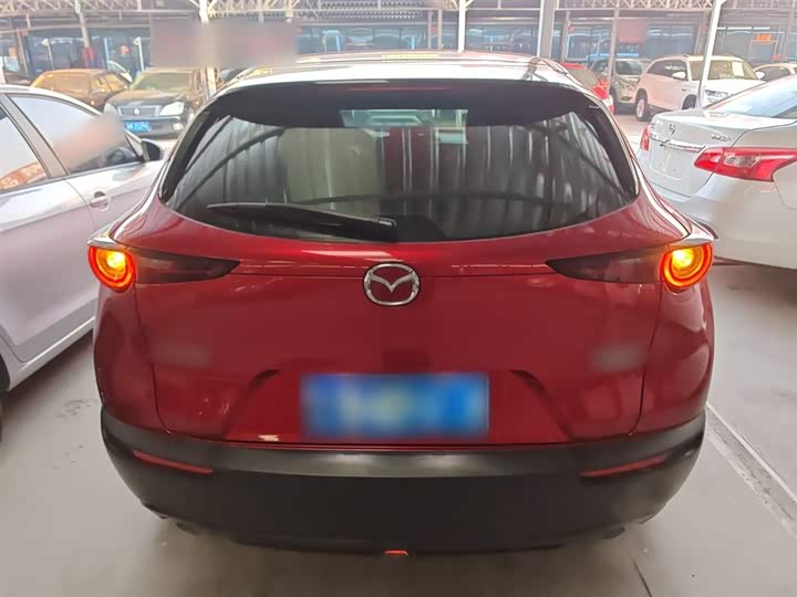 Фото 6 - Mazda CX-30