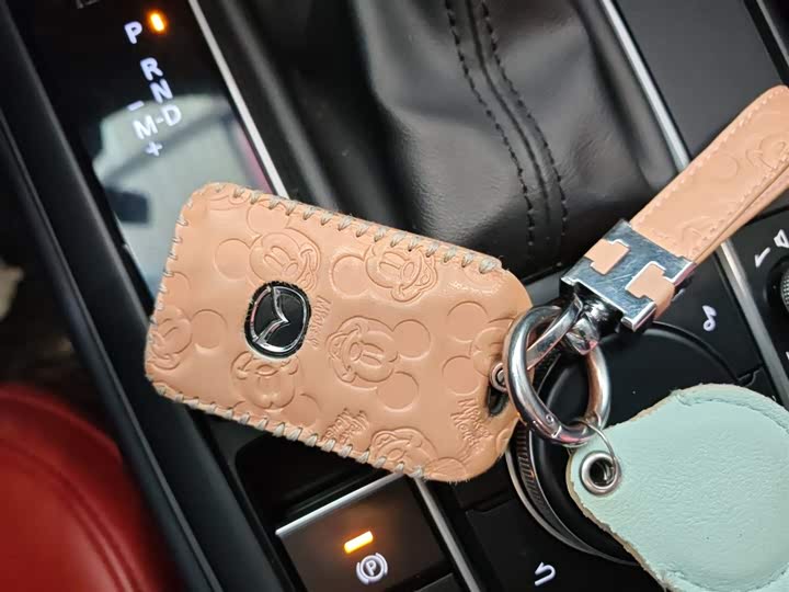 Фото 9 - Mazda CX-30