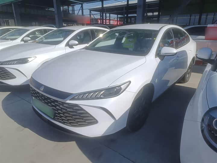 Фото 1 - BYD Qin Plus