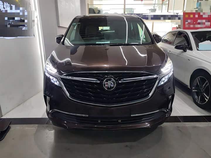 Фото 3 - Buick GL8 ES