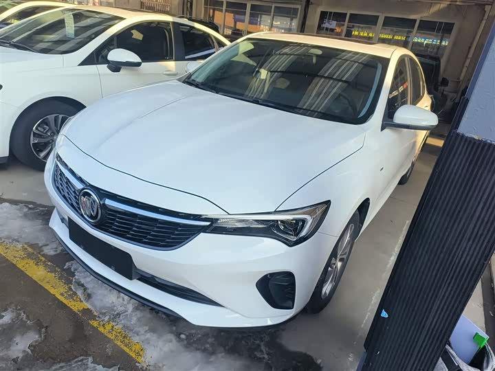 Фото 1 - Buick Verano