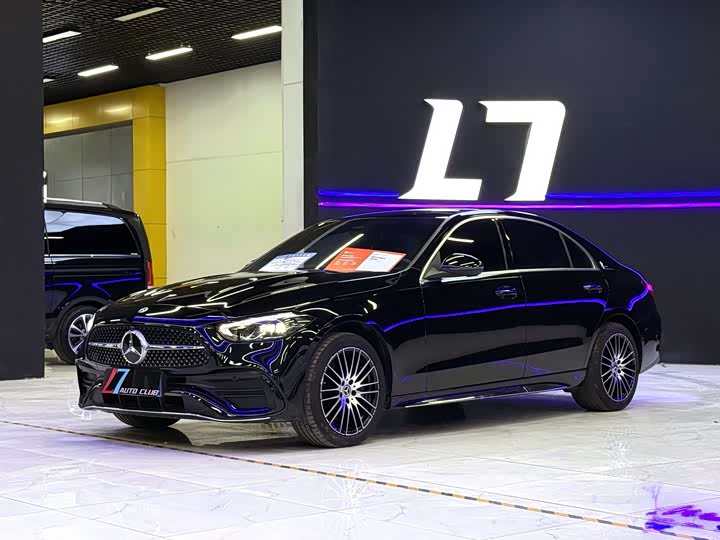 Фото 1 - Mercedes-Benz C-Class