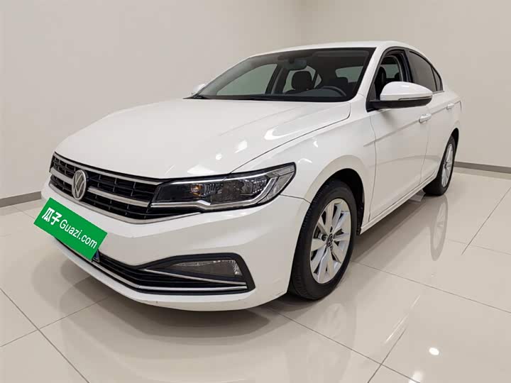 Фото 1 - Volkswagen Bora