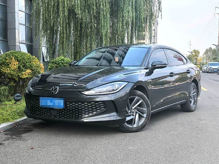 Фото 1 - Volkswagen Lamando L