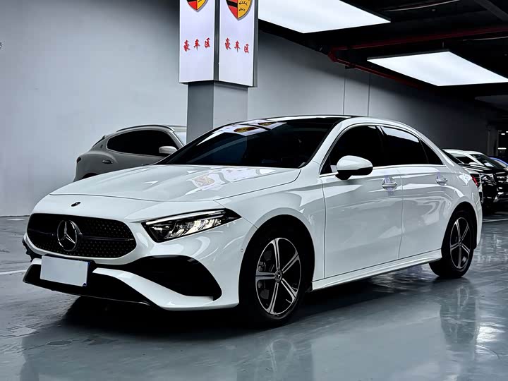 Фото 2 - Mercedes-Benz A-Class