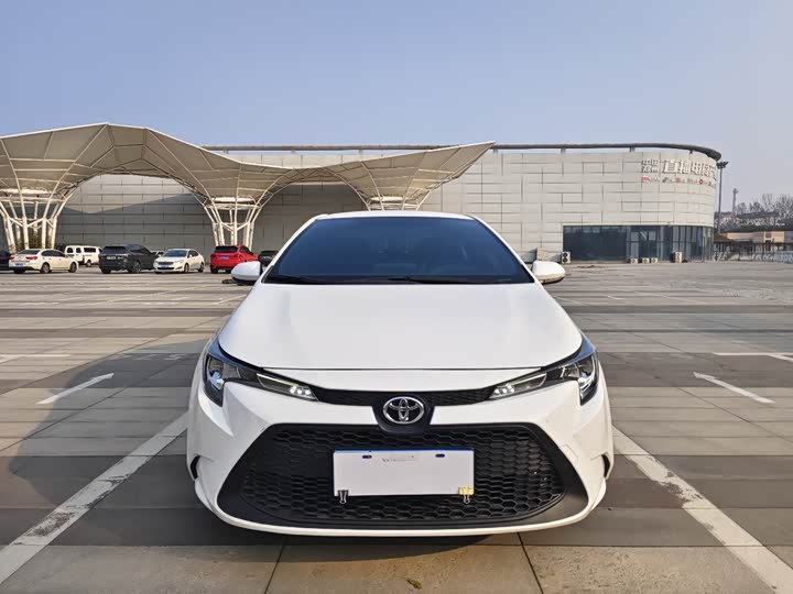 Фото 2 - Toyota Levin