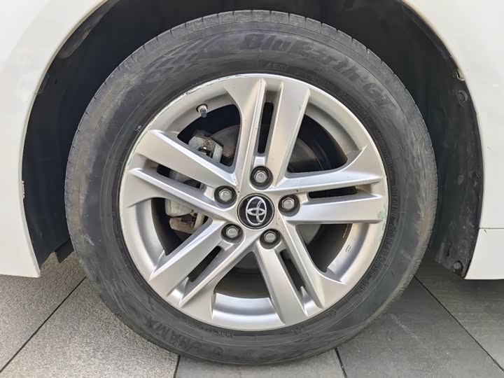 Фото 4 - Toyota Levin