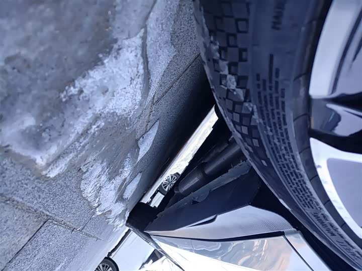 Фото 4 - Changan UNI-V Hybrid