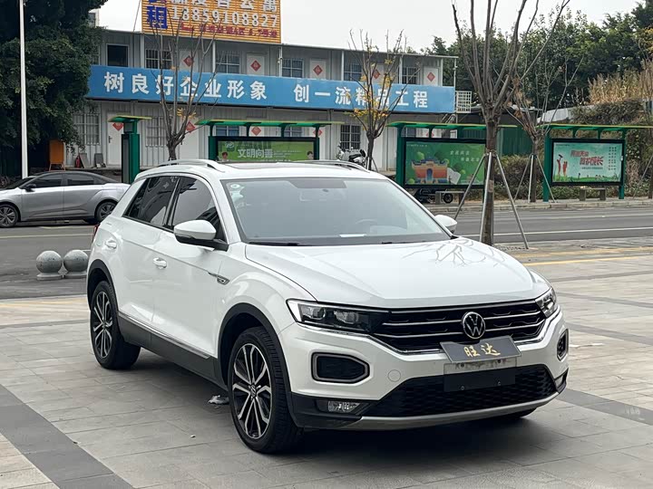 Фото 3 - Volkswagen T-Roc