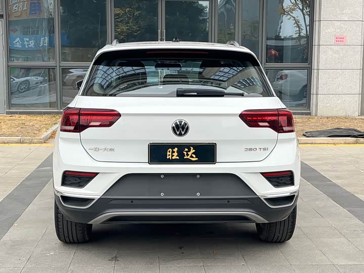 Фото 8 - Volkswagen T-Roc