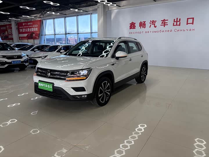 Фото 2 - Volkswagen Tharu