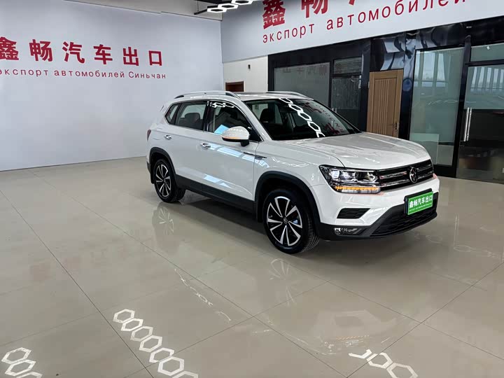 Фото 3 - Volkswagen Tharu