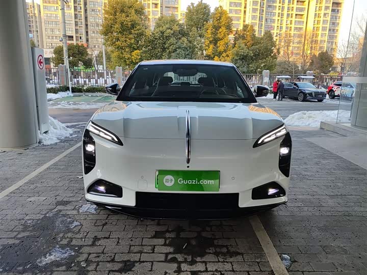 Фото 3 - Hongqi EHS7 (Tiangong 08)