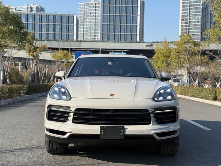 Фото 2 - Porsche Cayenne