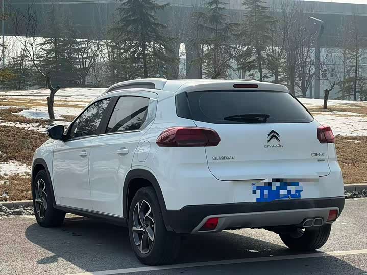 Фото 9 - Citroen C3-XR