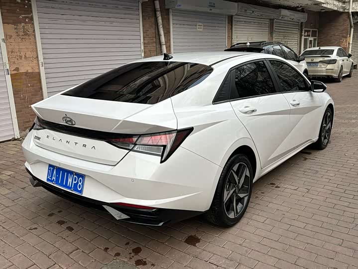 Фото 4 - Hyundai Elantra N line