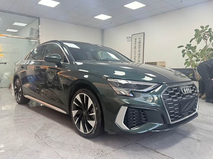 Фото 5 - Audi A3