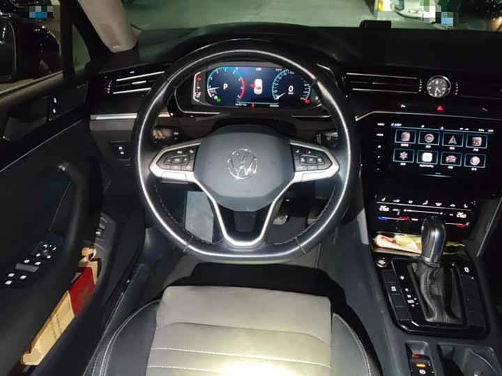 Фото 3 - Volkswagen Magotan