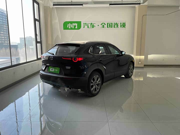 Фото 6 - Mazda CX-30