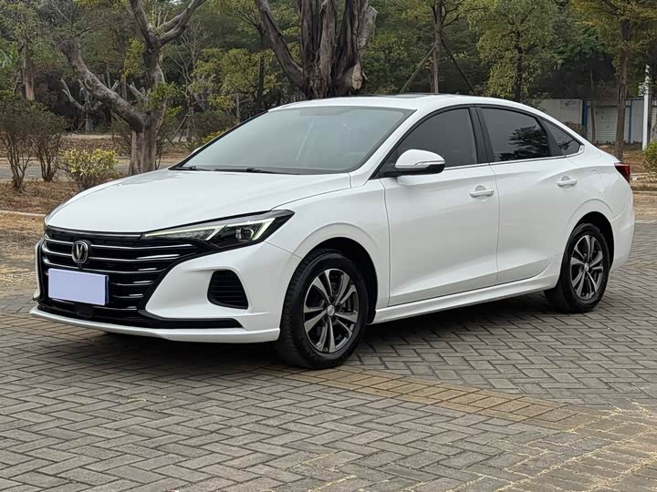 Фото 1 - Changan Eado Plus