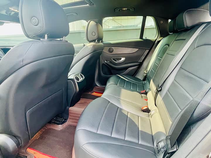 Фото 7 - Mercedes-Benz EQC