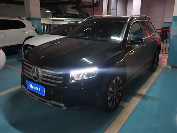 Фото 1 - Mercedes-Benz GLB-Class