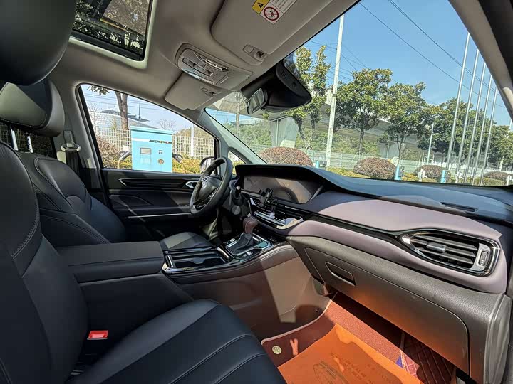 Фото 8 - GAC Trumpchi M6