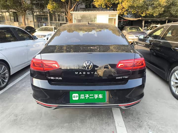 Фото 6 - Volkswagen Magotan