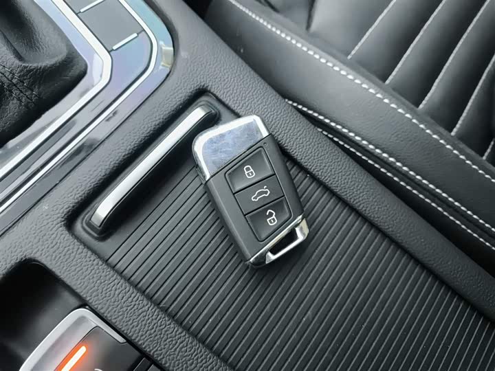 Фото 9 - Volkswagen Magotan