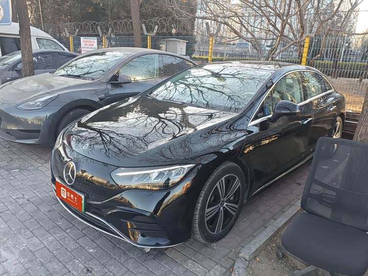 Фото 1 - Mercedes-Benz EQE