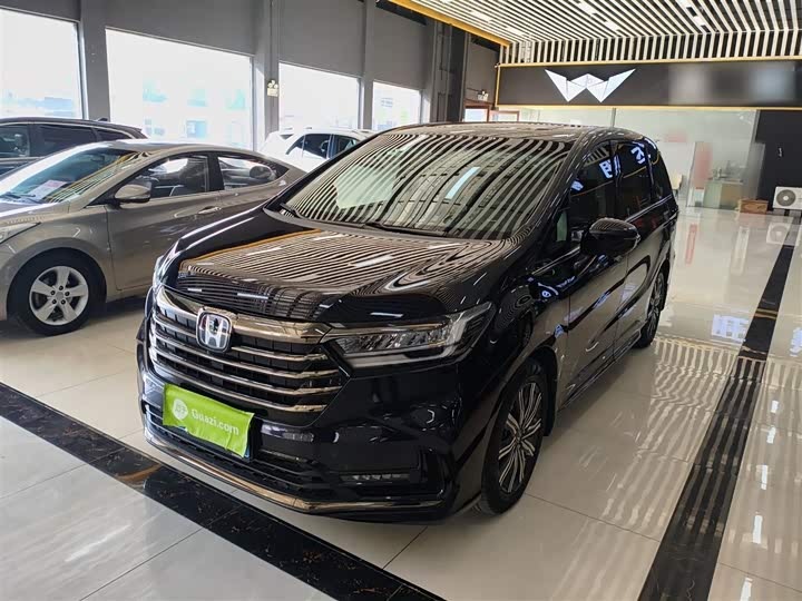 Фото 1 - Honda Odyssey