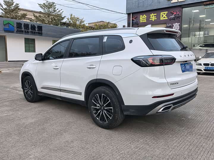 Фото 2 - Chery Tiggo 8