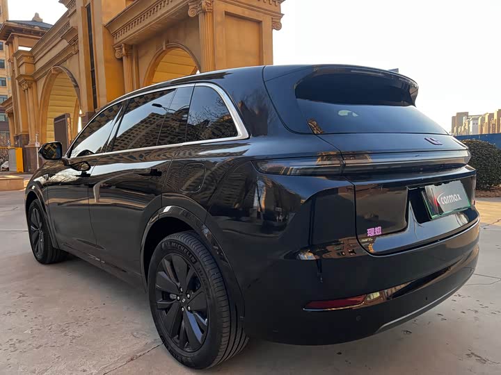 Фото 9 - LiXiang L7